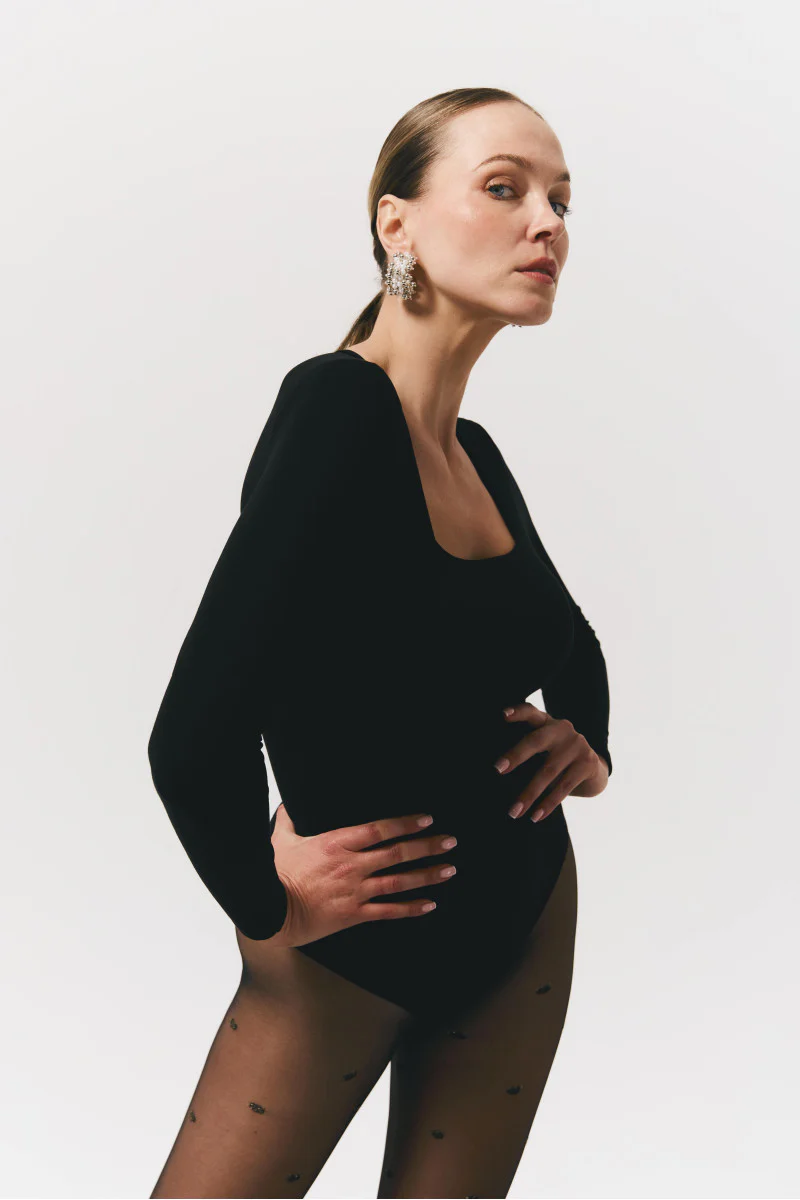 Body z kwadratowym dekoltem czarne - Image 3