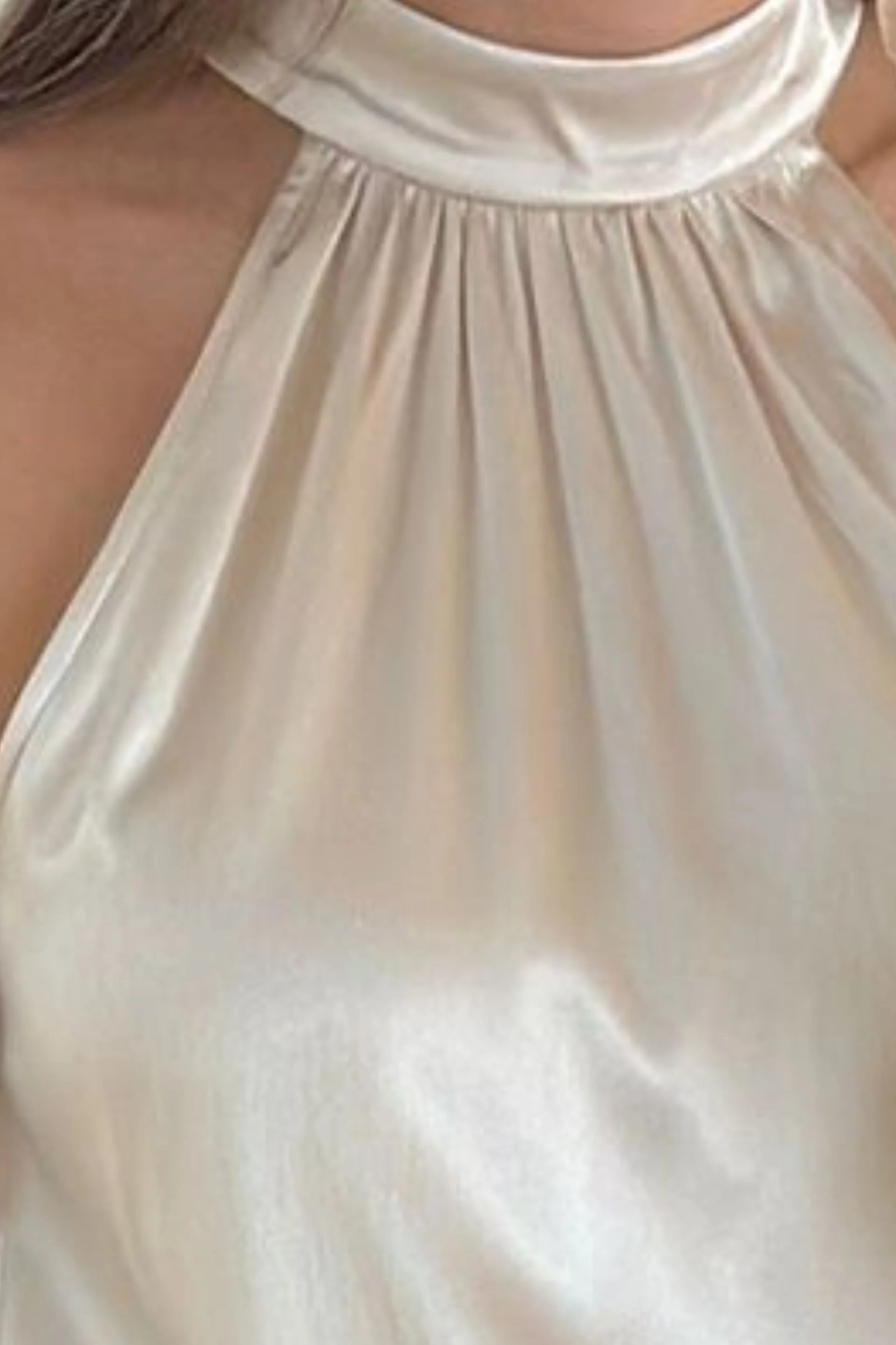Elegancki top z dekoltem halter złota perła - Image 5