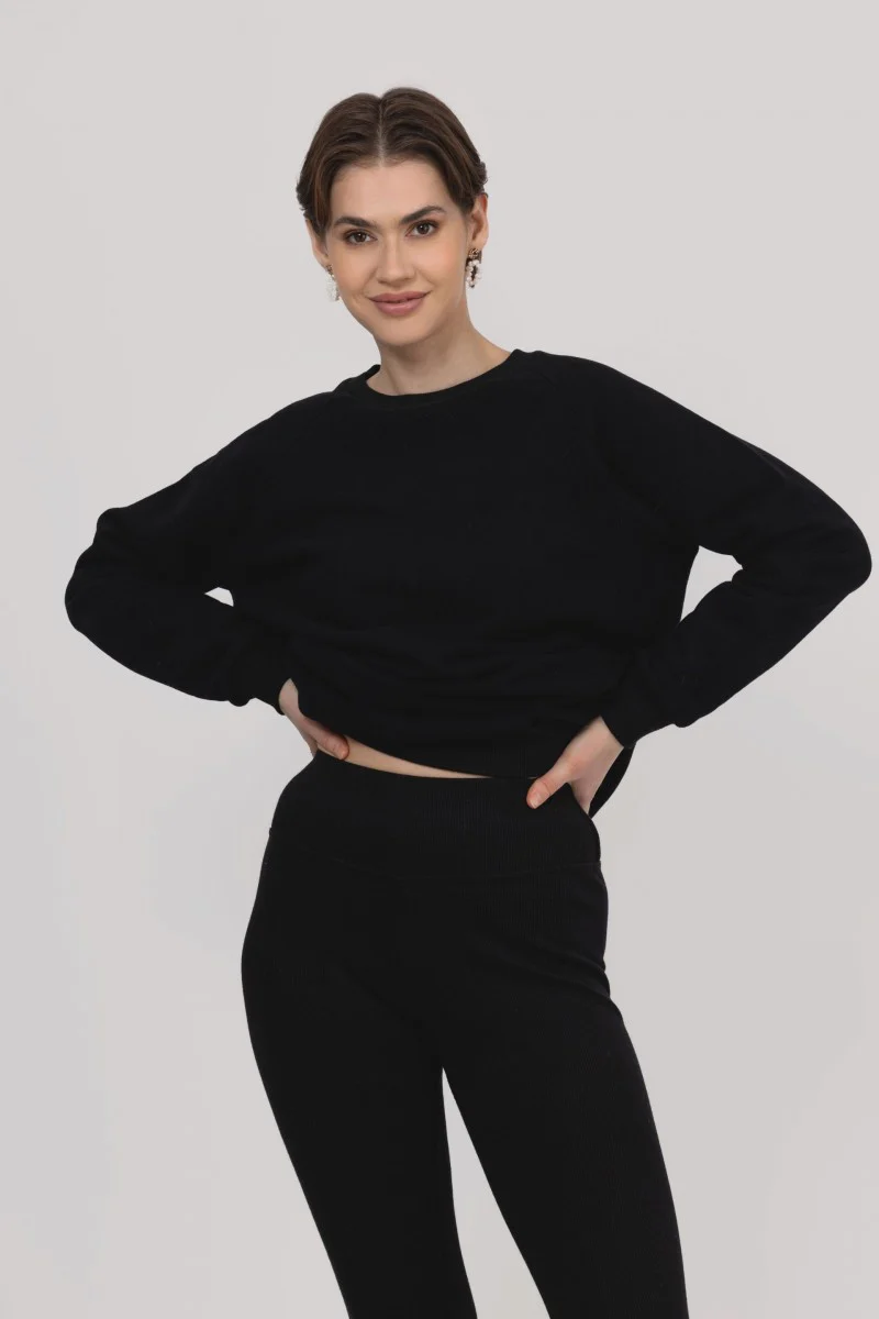 Klasyczna bluza dresowa czarna - Image 4
