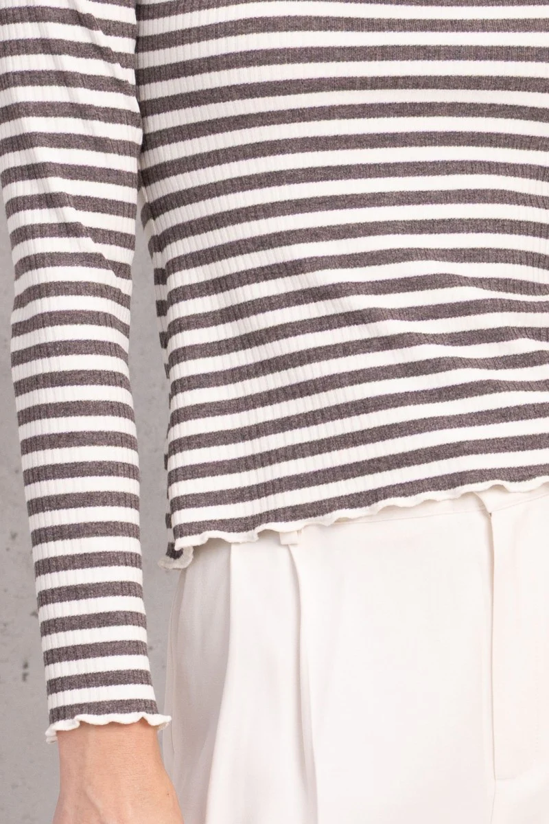 Longsleeve w paski o prążkowanej strukturze biało-beżowy - Image 4