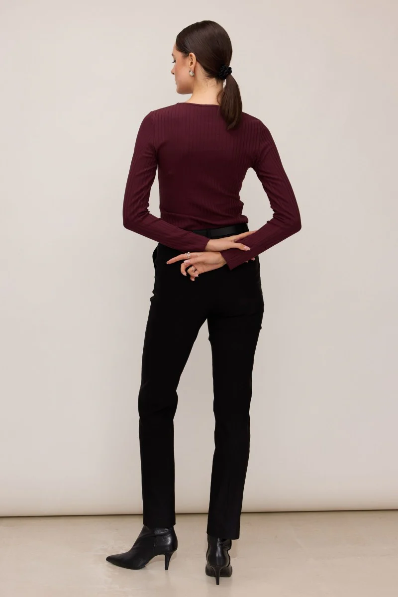 Longsleeve w szerszy prążek wiśniowy - Image 5