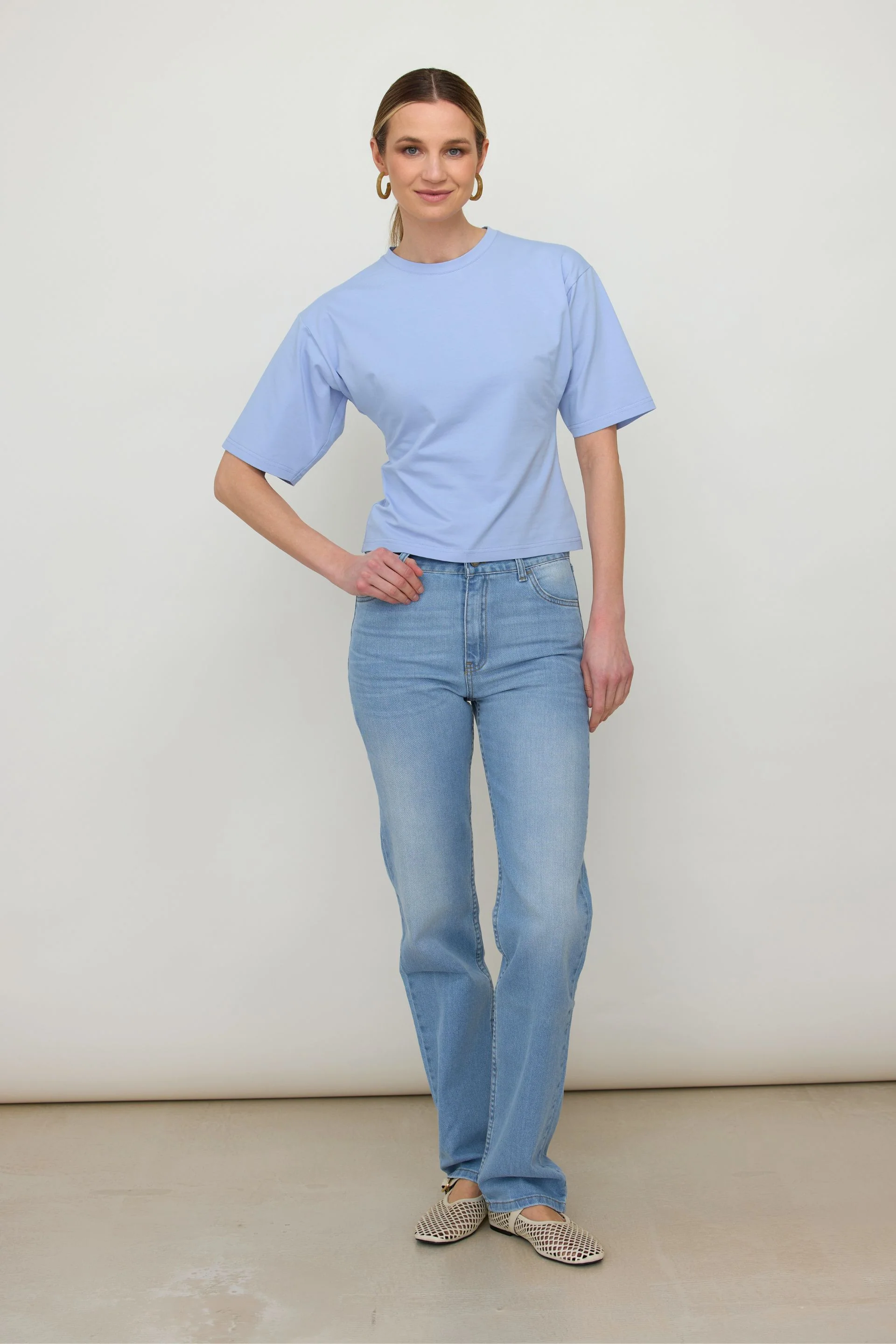 T-shirt z taliowaniem baby blue - Image 3