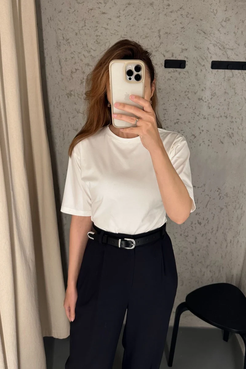 T-shirt z taliowaniem biały - Image 5